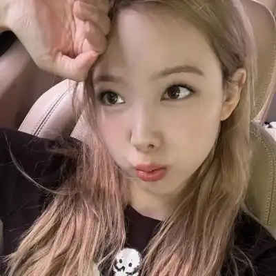 杨芷晴